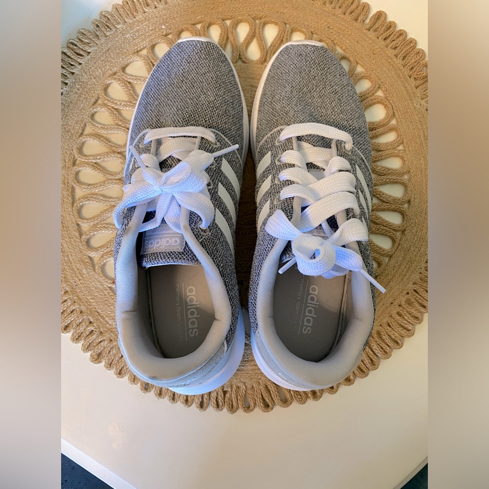 Adidas tennis shoes
